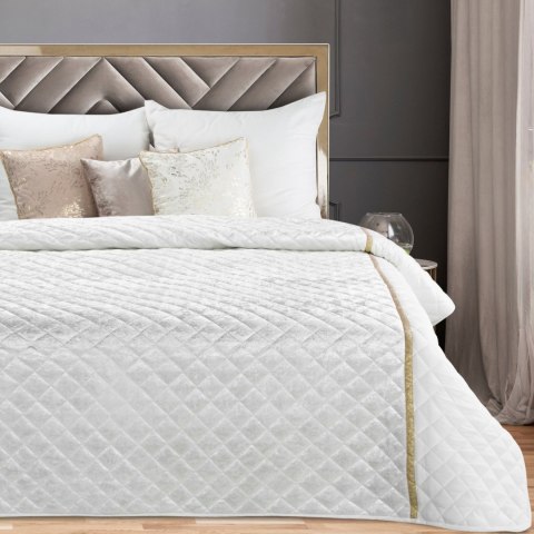 CHON0KRISTIN0B 220X240 B