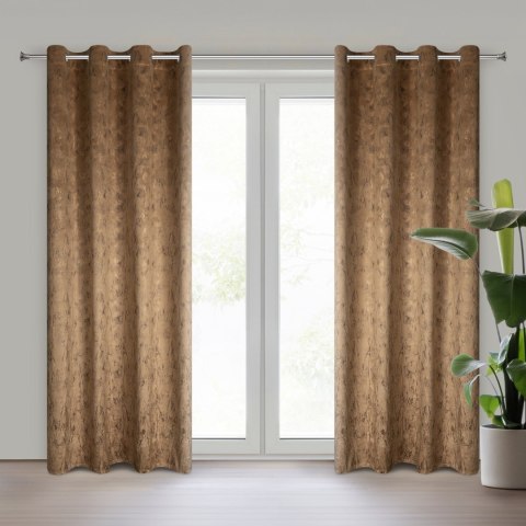 ZAS0KORNELIA0MIÓ 140X250 Ösen