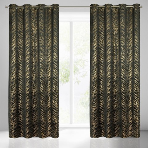 ZAS0SARA0CZA+ZŁO 140X250 Ösen