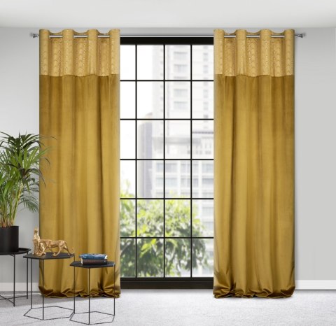 ZAS0ELEN0MIÓ+SZA 140X250 Ösen