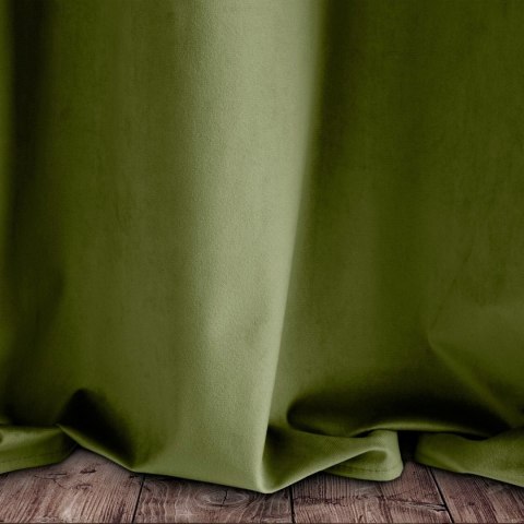 ZAS0PIERRE0C.OLI 140X250 Ösen