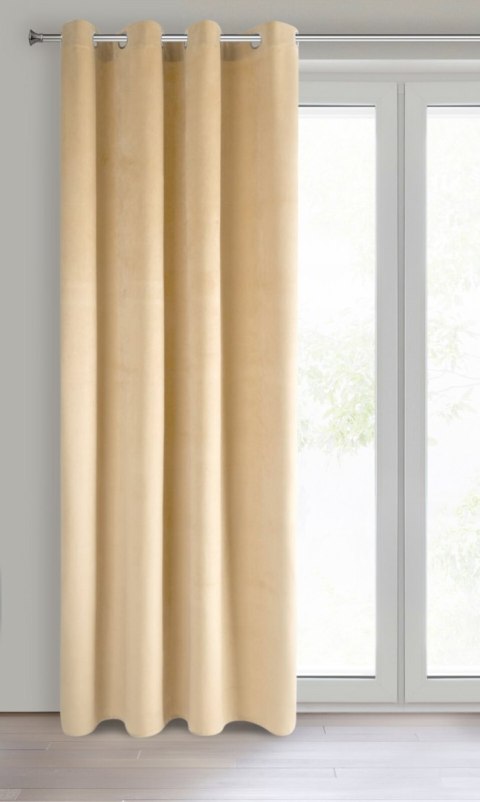 ZAS0PIERRE0CAP 140X250 Ösen