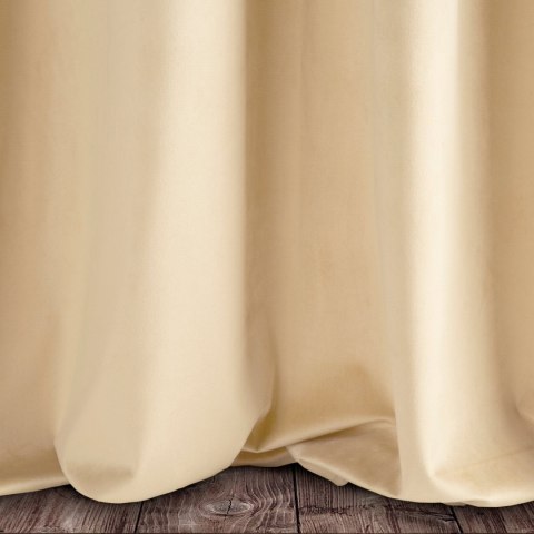 ZAS0PIERRE0CAP 140X250 Ösen