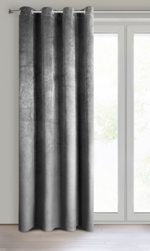 ZAS0PIERRE0STA 140X250 Ösen