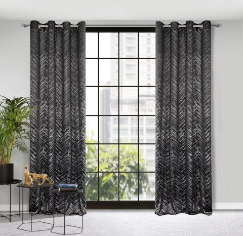 ZAS0SARA0CZA+SRE 140X250 Ösen