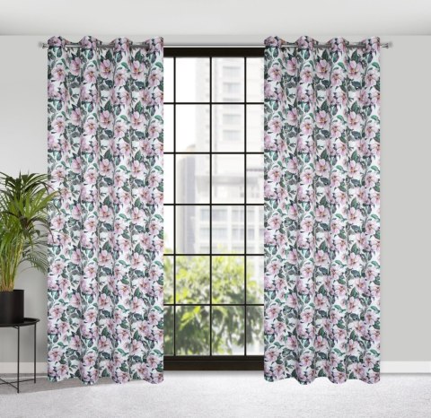 ZAS0SIMONA0B+FIO 140X250 Ösen